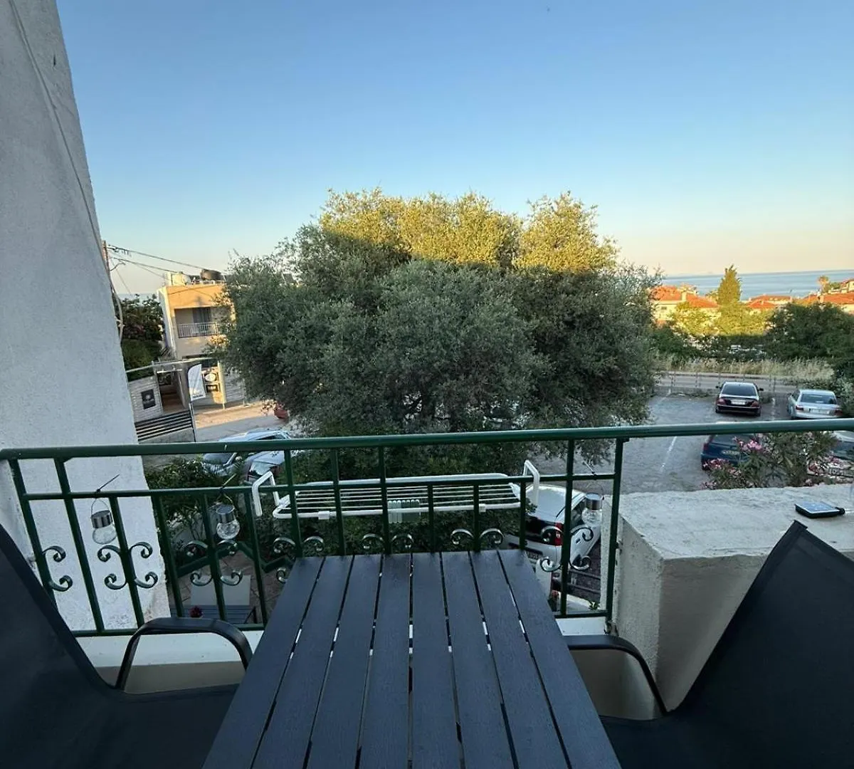 Ethereal Apartment In Afytos
